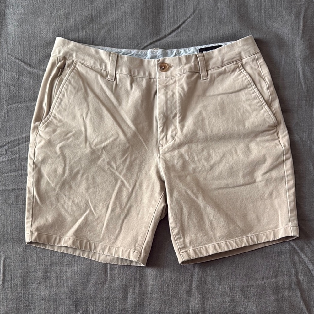 Bonobos Tan Flat Front Shorts Classic Design